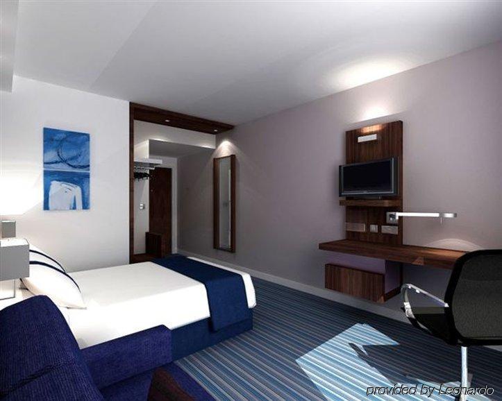 Holiday Inn Express Madrid Leganes By Ihg Ruang foto